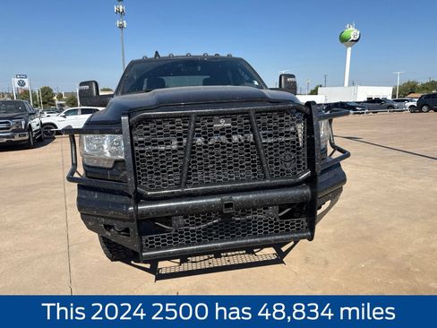 Used 2024 RAM 2500 Lone Star w/ Sport Appearance Package AWD/4WD image 2