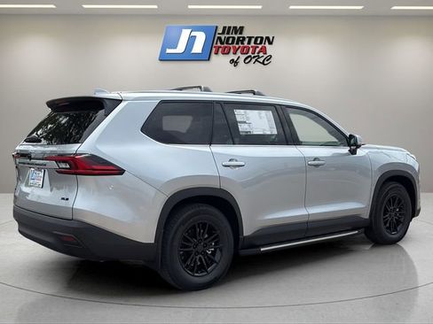 New 2026 Toyota Grand Highlander AWD image 5