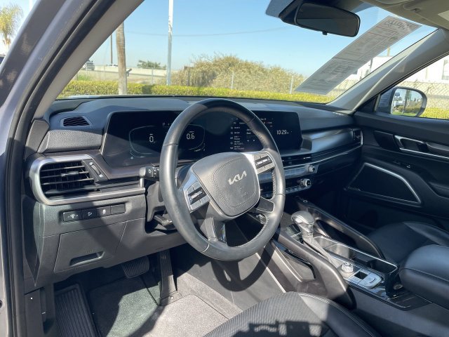 Used 2024 Kia Telluride S w/ S Sunroof Package FWD image 10