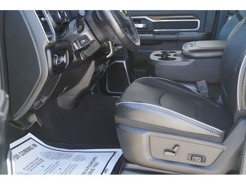 Used 2024 RAM 2500 Laramie image 16