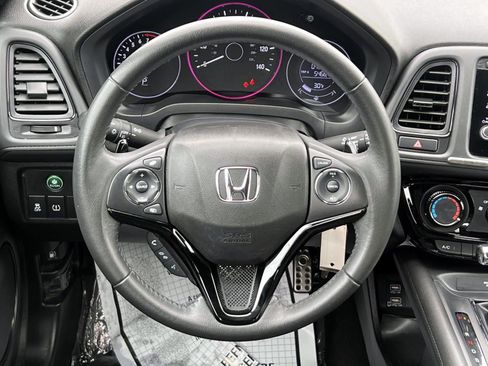Certified 2020 Honda HR-V Sport image 11