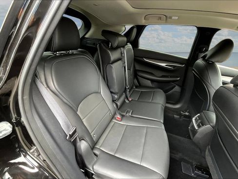 Used 2023 INFINITI QX50 Luxe FWD image 24