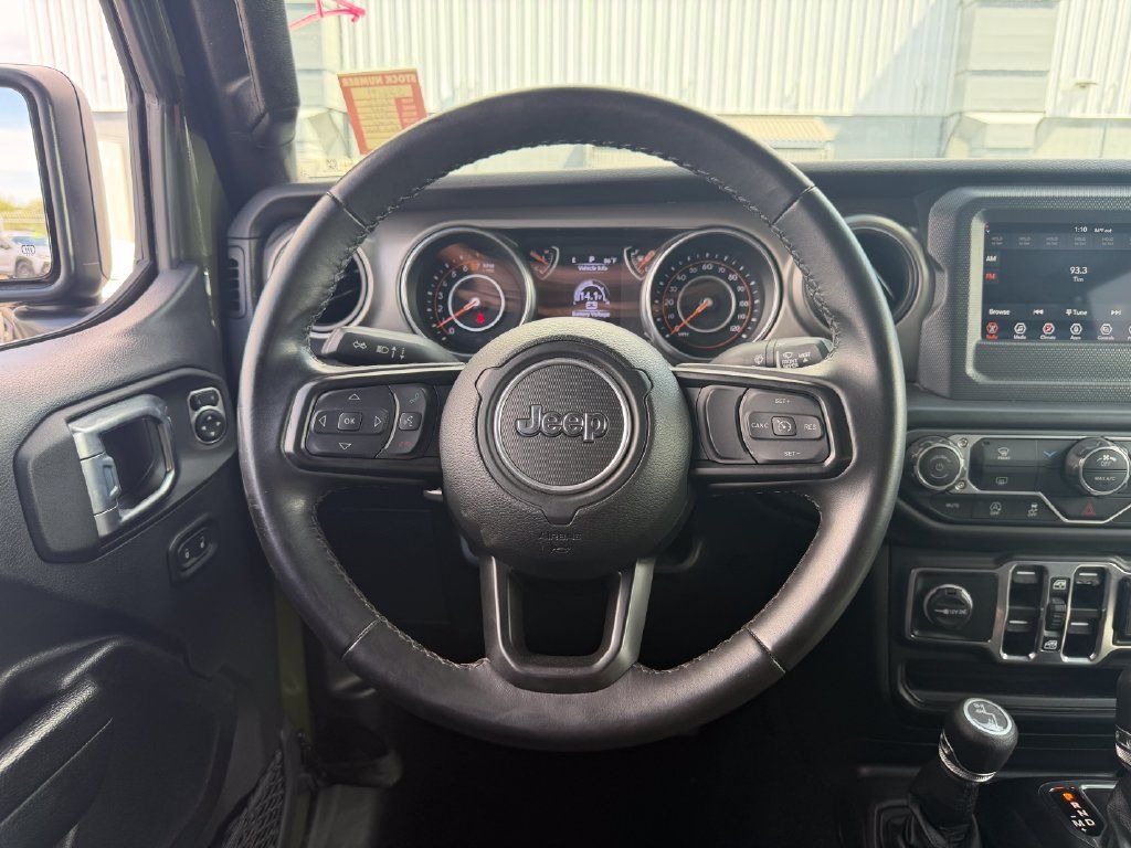 Used 2022 Jeep Wrangler Unlimited Sport AWD/4WD image 8