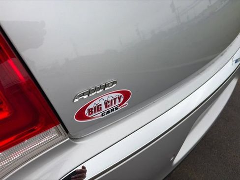 Used 2021 Chrysler 300 Touring L AWD/4WD image 44