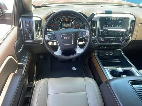Used 2018 GMC Sierra 1500 SLT w/ SLT Premium Package AWD/4WD image 14