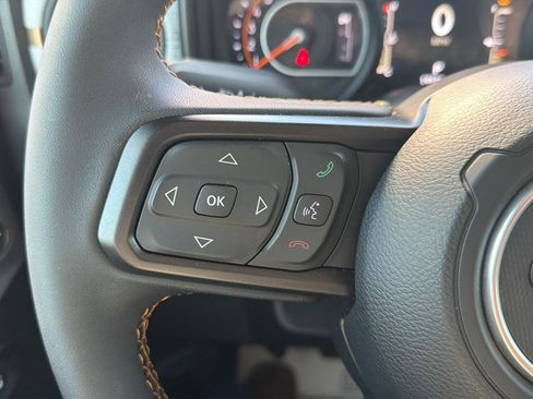 Used 2024 Jeep Wrangler Sport S image 22