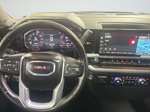 Used 2025 GMC Sierra 1500 SLT RWD image 13