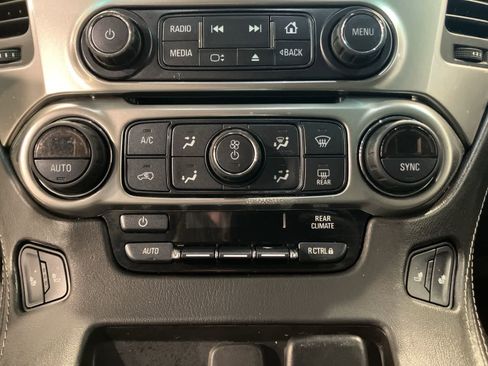 Used 2019 Chevrolet Tahoe LT RWD image 19