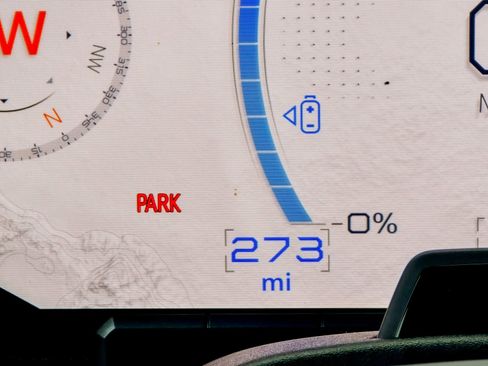 Used 2024 GMC Hummer EV 2X w/ LPO, Illumination Package image 50