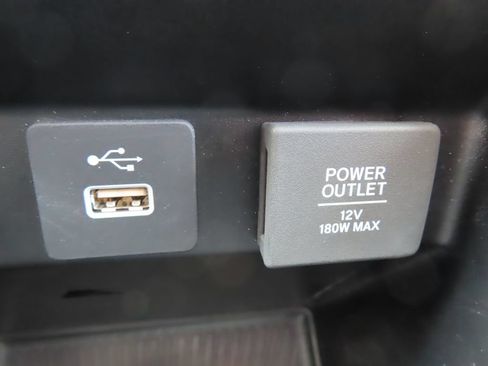 Used 2024 Acura MDX SH-AWD w/ Advance Package image 11