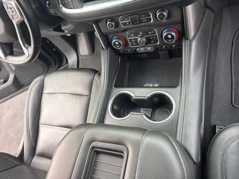 Used 2023 Chevrolet Tahoe LT image 24