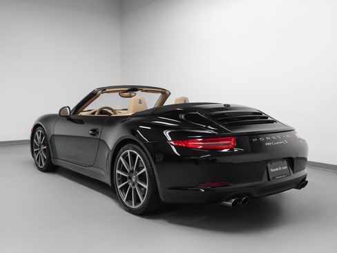 Used 2013 Porsche 911 Carrera S RWD image 3