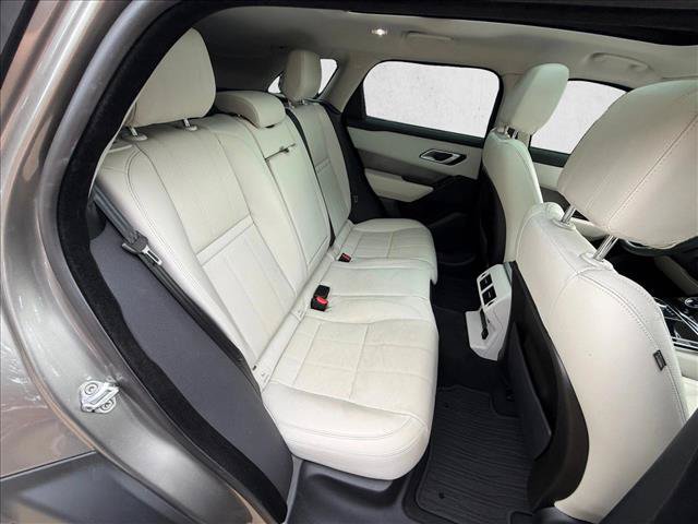 Used 2020 Land Rover Range Rover Velar S AWD/4WD image 22