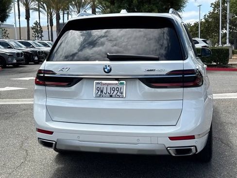 Used 2026 BMW X7 xDrive40i AWD/4WD image 9
