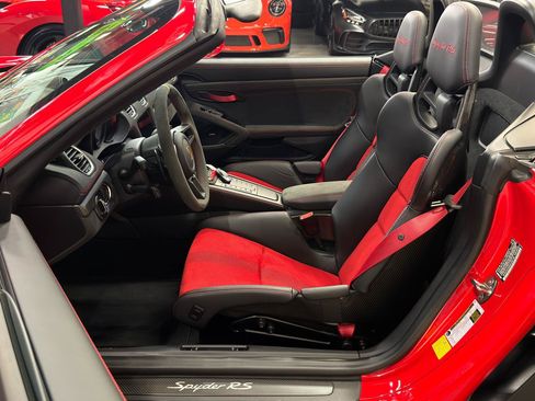 Used 2025 Porsche 718 Boxster Spyder RS RWD image 15