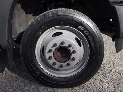 Used 2012 Ford F550 2WD Regular Cab Super Duty w/ PWR Equipment Group image 38