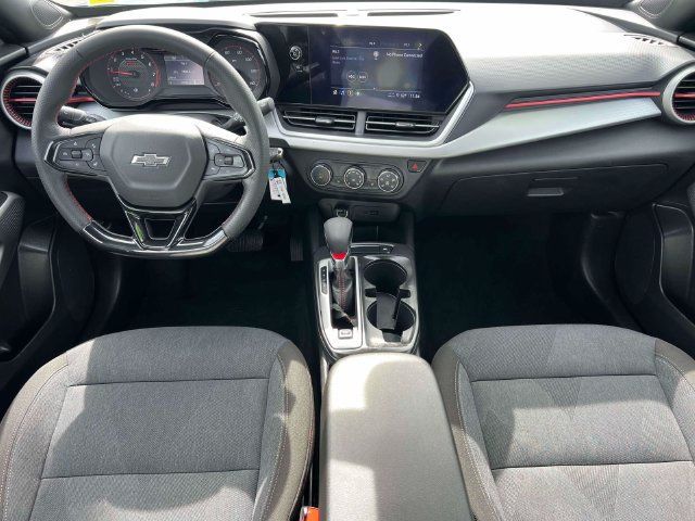 Used 2024 Chevrolet Trax RS w/ Driver Confidence Package FWD image 13