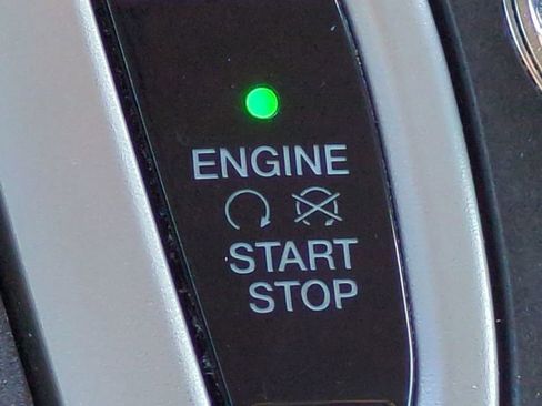 Used 2020 Lincoln Nautilus Reserve image 30