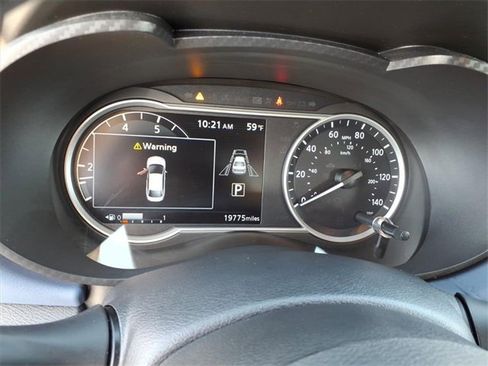 Certified 2024 Nissan Versa SV w/ Trunk Package image 7