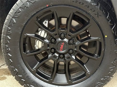 Used 2022 Toyota Tundra SR5 image 10