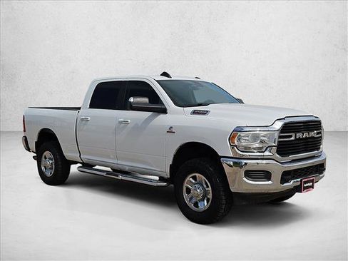 Used 2019 RAM 2500 Big Horn AWD/4WD image 3