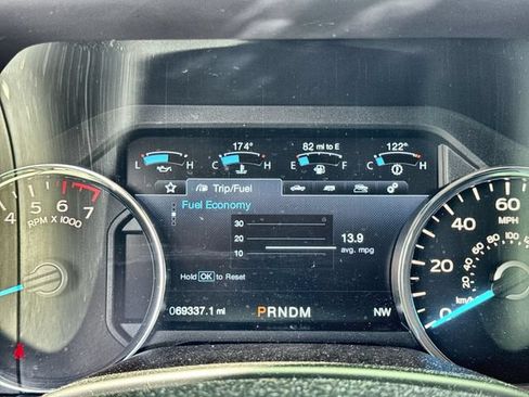 Used 2019 Ford F150 Lariat w/ Equipment Group 502A Luxury AWD/4WD image 15