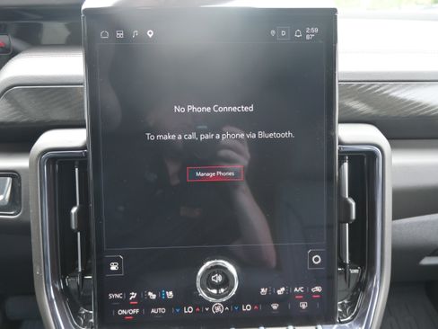 Used 2026 GMC Yukon XL AT4 w/ LPO, Floor Liner Package AWD/4WD image 25