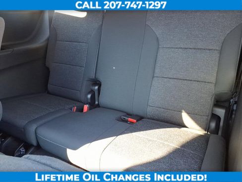 New 2026 Chevrolet Traverse LT image 15