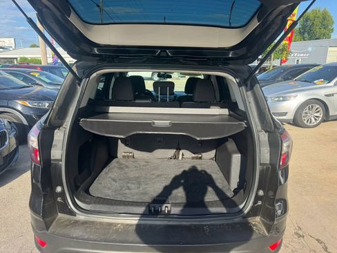 Used 2017 Ford Escape S FWD image 20