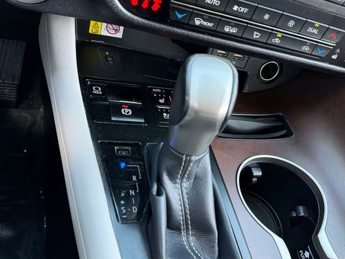 Certified 2022 Lexus RX 450h AWD w/ Premium Package image 22