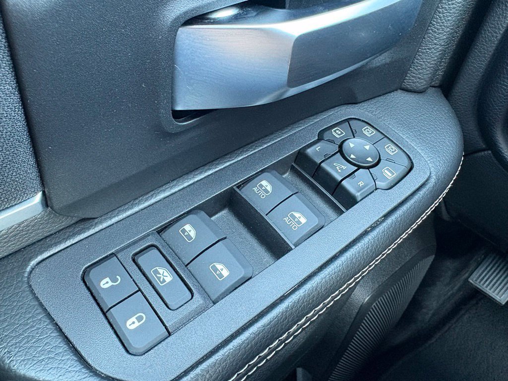 Used 2026 RAM 2500 Big Horn AWD/4WD image 16