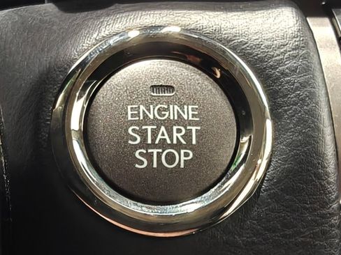 Used 2013 Lexus LS 460 AWD w/ Comfort Pkg image 14