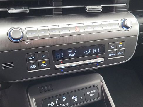New 2026 Hyundai Kona SEL Premium image 17