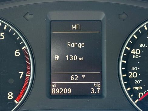 Used 2013 Volkswagen Passat 2.5 SE image 25