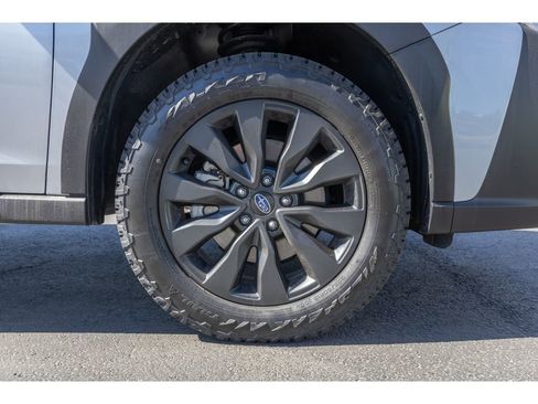 Certified 2024 Subaru Outback Onyx Edition XT image 9