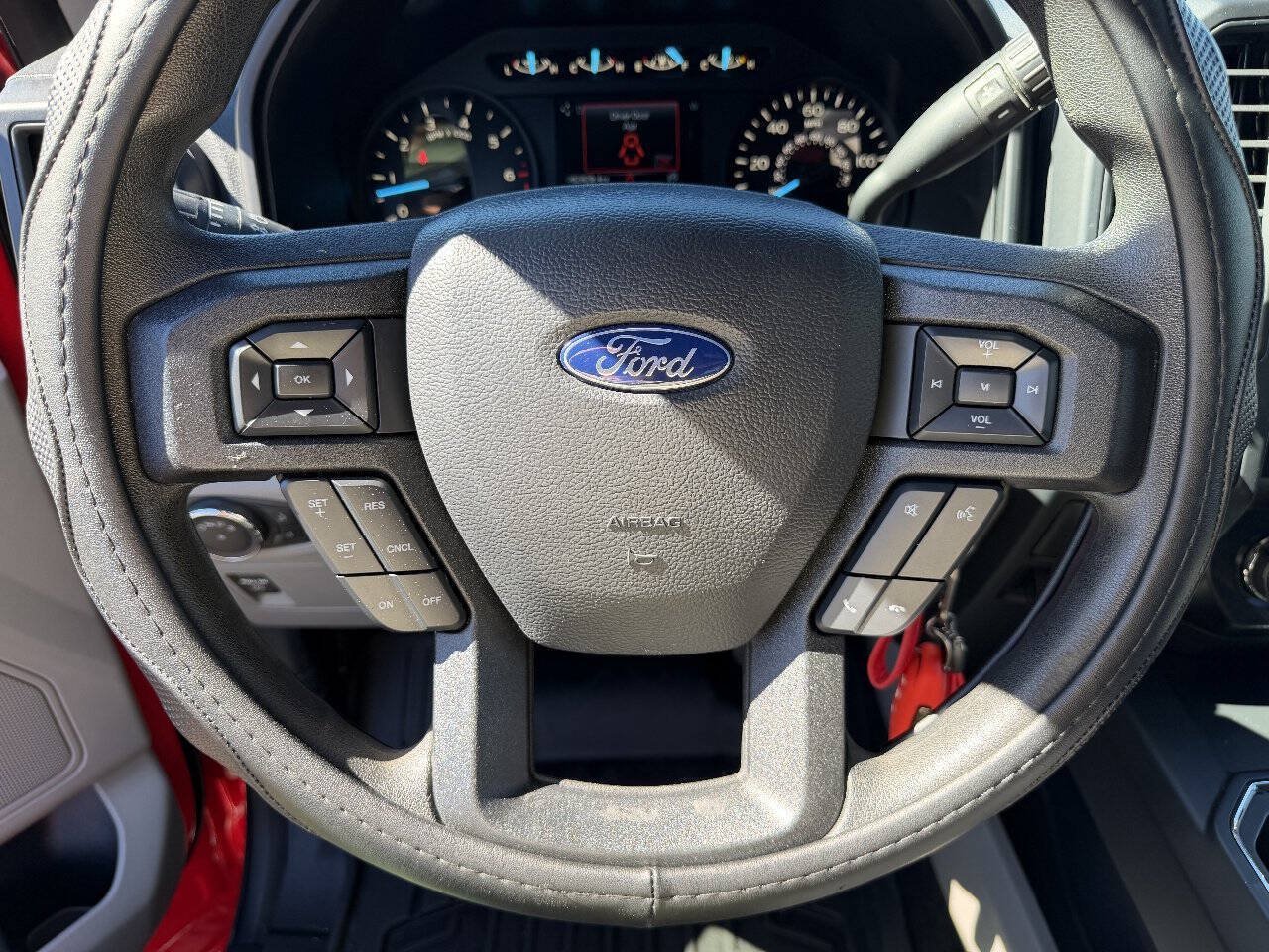 Used 2019 Ford F150 XL w/ Equipment Group 101A Mid AWD/4WD image 17