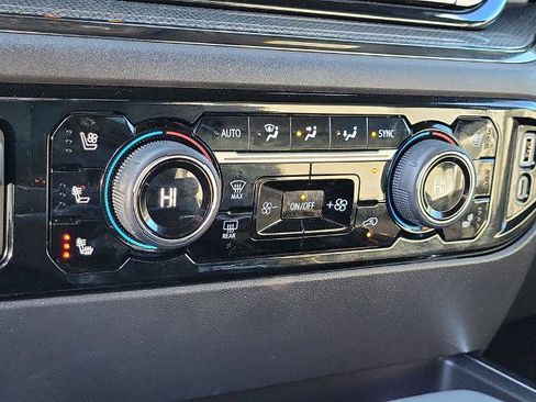 Used 2025 Chevrolet Silverado 1500 ZR2 w/ Technology Package image 25