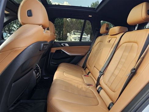 Used 2021 BMW X5 xDrive40i w/ Convenience Package image 19