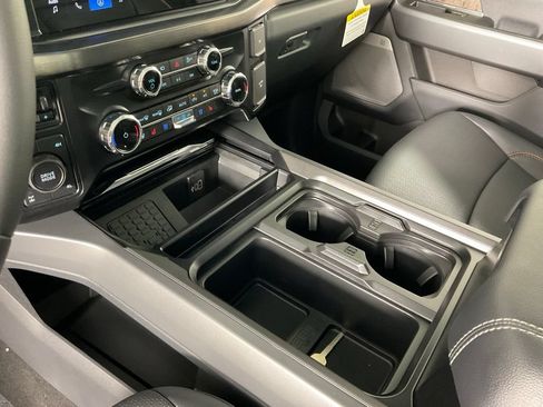 New 2027 Ford F250 Lariat w/ Black Appearance Package AWD/4WD image 20