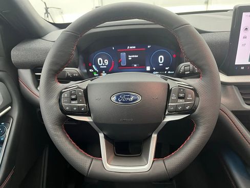 New 2026 Ford Explorer ST-Line w/ ST-Line Street Pack image 22