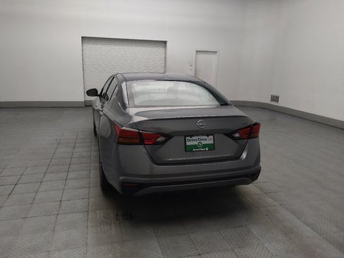 Used 2023 Nissan Altima 2.5 SV FWD image 6