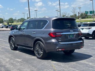 Used 2024 INFINITI QX80 Sensory w/ All-Season Package AWD/4WD video 3