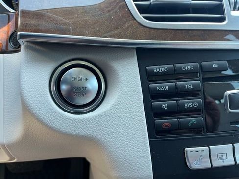 Used 2014 Mercedes-Benz E 350 Sedan image 18