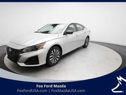 Used 2024 Nissan Altima 2.5 SV