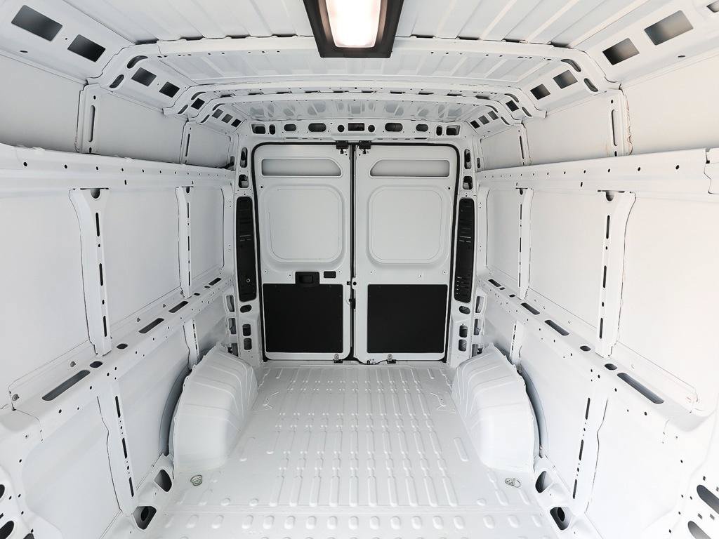 New 2026 RAM ProMaster 2500 w/ Convenience Group FWD image 21