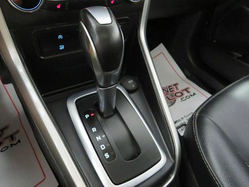 Used 2019 Ford EcoSport SES image 24