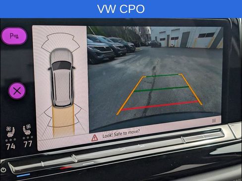 Certified 2025 Volkswagen Atlas Peak Edition SE image 18