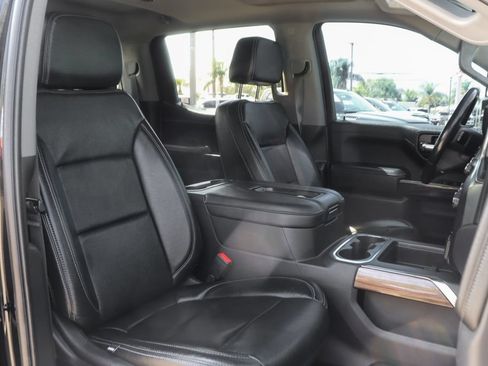 Used 2021 Chevrolet Silverado 1500 RST AWD/4WD image 40
