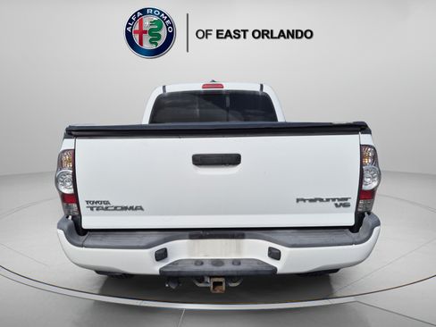 Used 2015 Toyota Tacoma PreRunner w/ TRD Sport Package RWD image 6