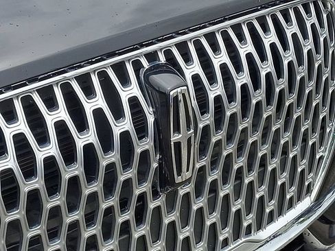 Used 2024 Lincoln Corsair FWD image 29